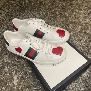GUCCI Sneakers